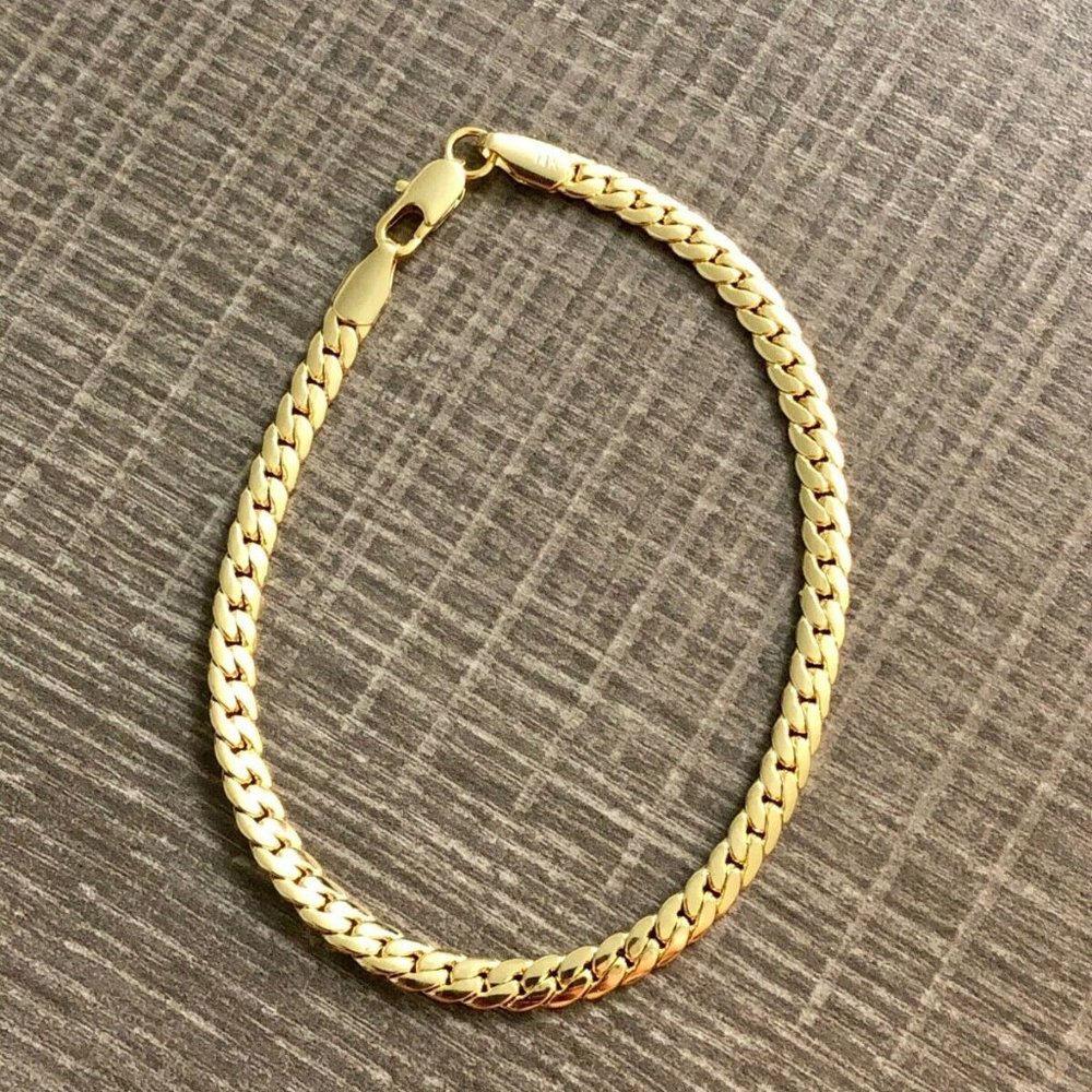 14kt Stamped gold bracelet 8" - Picture 2 of 4